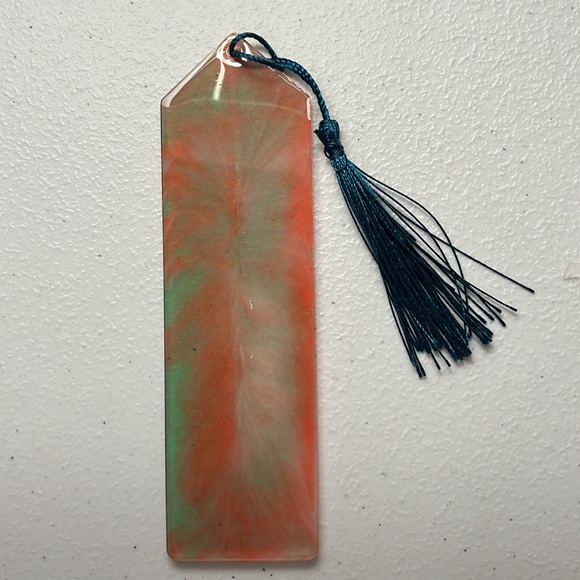 Handmade Christmas bookmark - Picture 2 of 2